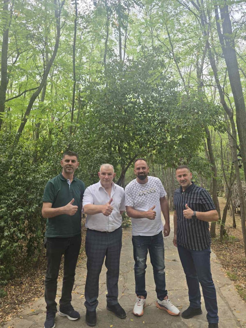 Shukri Buja kthen në PDK familjen Pacolli: Ishin votues tradicional të LDK-së 1 shukri buja kthen ne pdk familjen pacolli ishin votues tradicional te ldk se 68c1dbd143df8