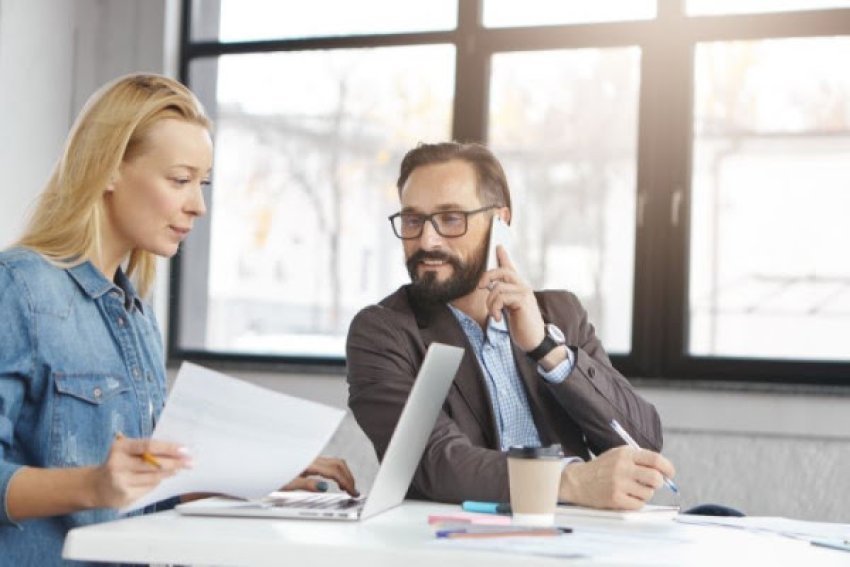 Si të jepni këshilla më të mira në punë 2 si te jepni keshilla me te mira ne pune 68d3a9317e4ea