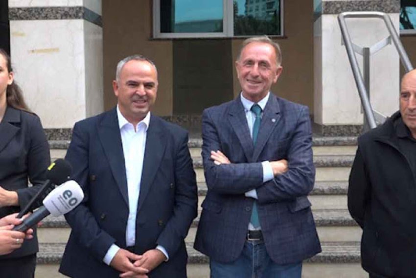 sindikata kerkon rritje pagash per punetoret teknike ne prishtine komuna e hapur per dakordim vendimi pritet neser 68b982555bc54