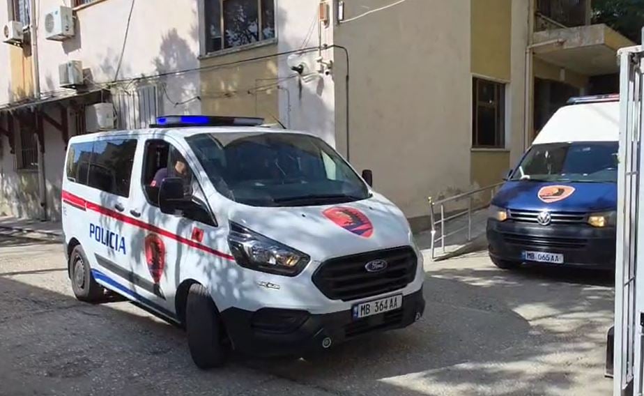 skemat piramidale online burg per 4 te arrestuarit 2 te tjere detyrim paraqitje 68cabaa79ed5c