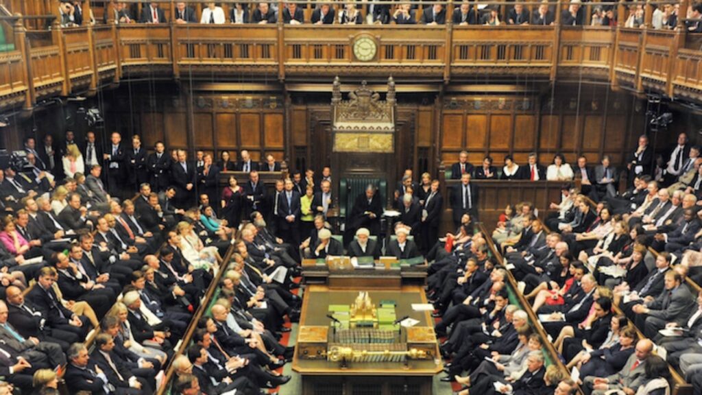 Sondazhi zbulon përmbysjen e zgjedhjeve në Britani/ Partia e Nigel Farage në prag të pushtetit, “tronditen” laburistët 3 sondazhi zbulon permbysjen e zgjedhjeve ne britani partia e nigel farage ne prag te pushtetit tronditen laburistet 68d6620b70c33