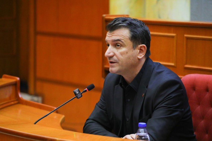 sot seanca per shkarkimin e erion veliajt nga detyra 68d24e359c97c