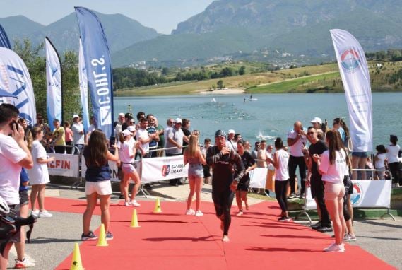 Tirana mirëpret sot “Triathlon”, kufizime trafiku dhe ndryshime në linjat urbane, ja rrugët që do të bllokohen 3 tirana mirepret sot triathlon kufizime trafiku dhe ndryshime ne linjat urbane ja rruget qe do te bllokohen 68cfac44829c6