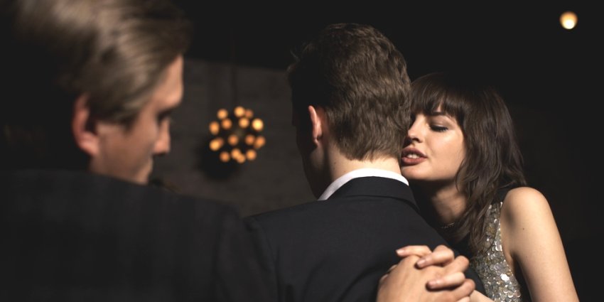 Tradhtia vazhdon të më përndjekë, si të shpëtoj nga kjo situatë? 1 tradhtia vazhdon te me perndjeke si te shpetoj nga kjo situate 68bad4f3489ac