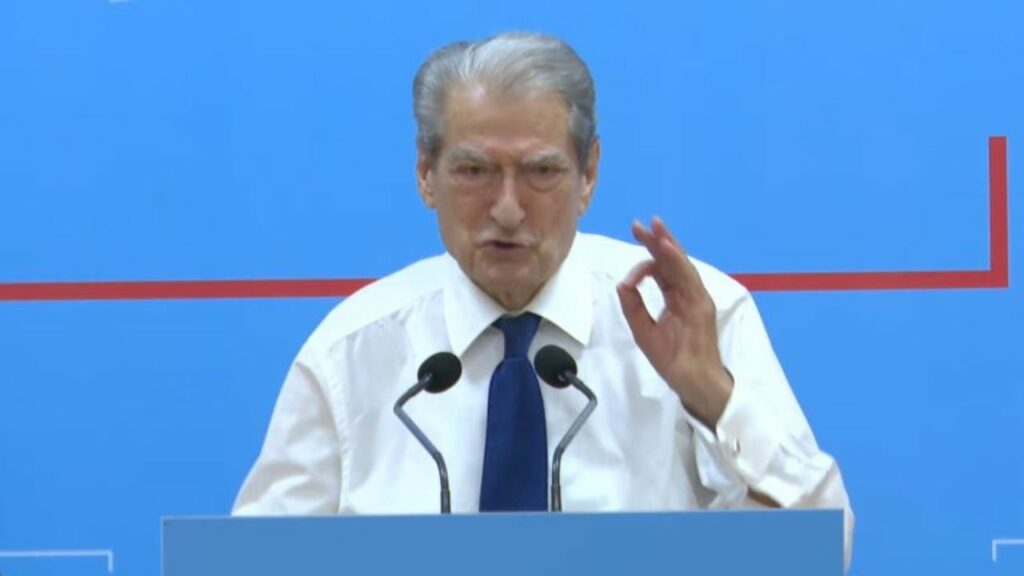 Tritoli në banesën e Xhelal Mziut/ Berisha: Akt terrorizmi shtetëror! Veprim i qëndrimeve të djeshëm në Parlament 2 tritoli ne banesen e xhelal mziut berisha akt terrorizmi shteteror veprim i qendrimeve te djeshem ne parlament 68cd41833efc3