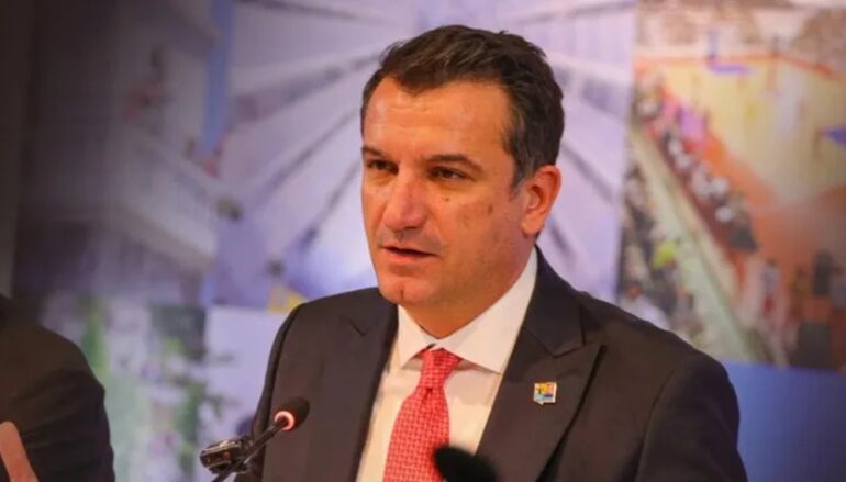 Veliaj kundërshton vendimin e shkarkimit në Gjykatën Kushtetuese 3 veliaj kundershton vendimin e shkarkimit ne gjykaten kushtetuese 68da3d73be1b4