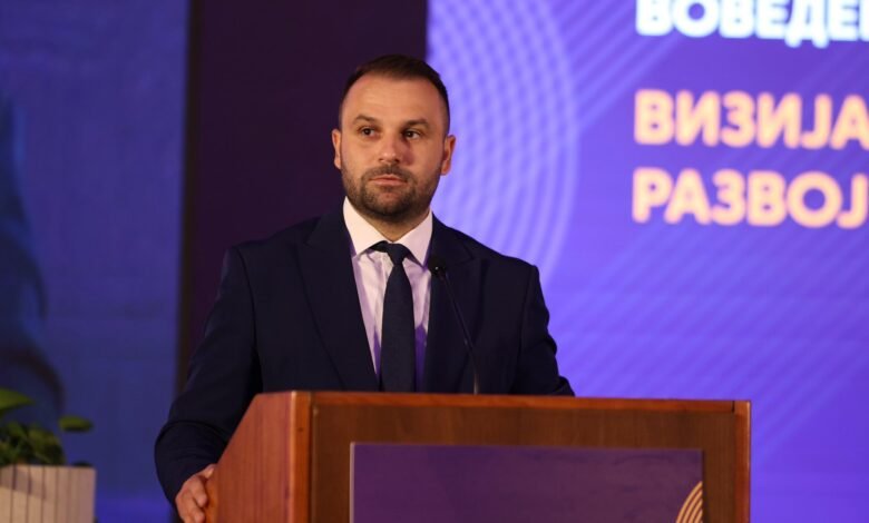 VLEN: Ekonomia e së ardhmes po ndërtohet, vizion i gjelbër, digjital dhe gjithëpërfshirës për qytetarët 3 vlen ekonomia e se ardhmes po ndertohet vizion i gjelber digjital dhe gjitheperfshires per qytetaret 68cac73bb8601