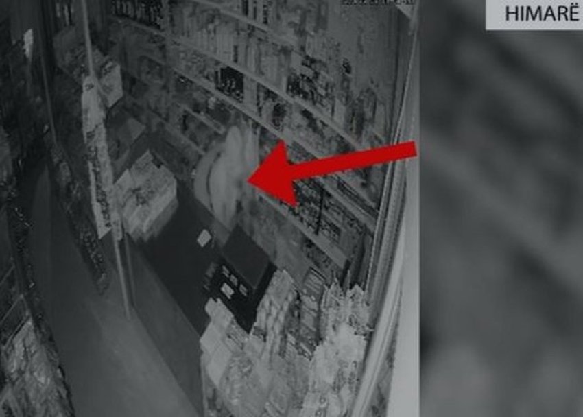 Vodhi disa banesa e markete në Borsh, arrestohet 30-vjeçari 2 vodhi disa banesa e markete ne borsh arrestohet 30 vjecari 68bc00d58a0c5