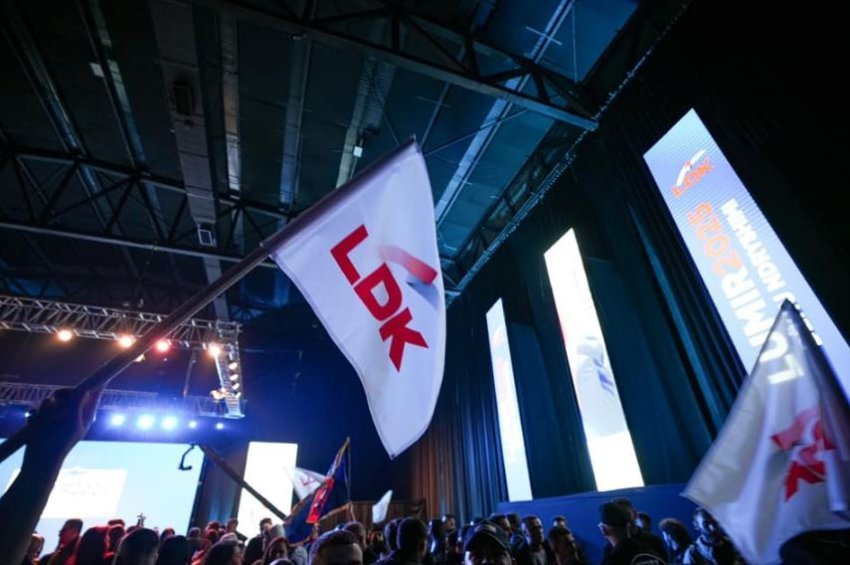 a shkon ne takim ldk ja te presidentja 69007326d52ac