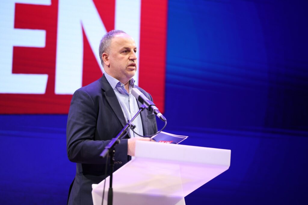 adnan azizi ali ahmetit ne vend qe te reflektoni pas humbjes po i fyeni shqiptaret 68fbb7f3280a3