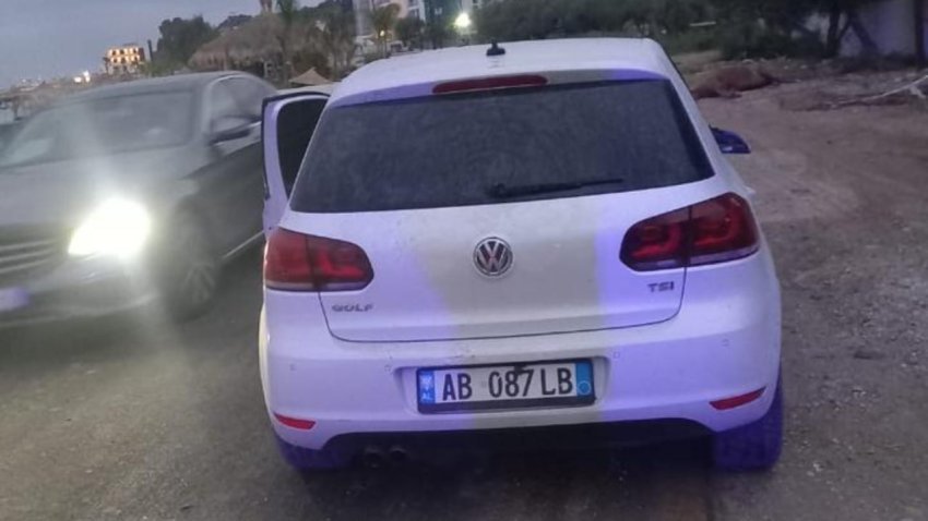 Aksident i pazakontë në Radhimë, automjeti përplas 4 kuaj 2 aksident i pazakonte ne radhime automjeti perplas 4 kuaj 68f14974681a1