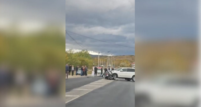 aksident ne cerrave te pogradecit makina perplas motorin me targa te huaja plagoset drejtuesi i motomjetit 68fdebe1010a4