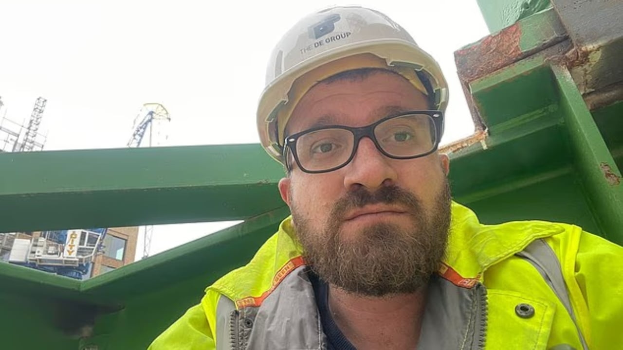 Angli/ Shqiptari nga Kosova “baba” i 13 fëmijëve. Zbulohet metoda si i fuste në Britaninë e Madhe. Mori dënim me burg 1 angli shqiptari nga kosova baba i 13 femijeve zbulohet metoda si i fuste ne britanine e madhe mori denim me burg 68eff9075fb3d