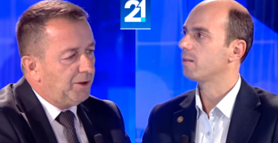 Azem Sadiku: Sedat, aman ti aspak s’ke merita! Sedat Bislimi: Po VLEN t’i dha paratë, pse lavdërohesh ti 2 azem sadiku sedat aman ti aspak ske merita sedat bislimi po vlen ti dha parate pse lavderohesh ti 68e80d922c96f