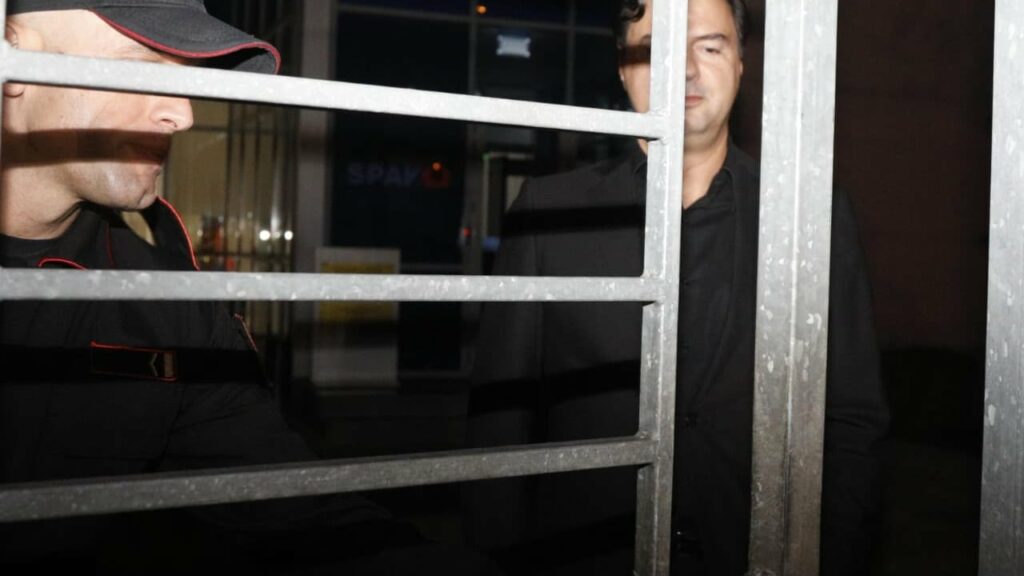 basha del nga spak pas nje ore e gjysme duhet te ruaj sekretin hetimor jam thirrur per 6903dba4ea66c