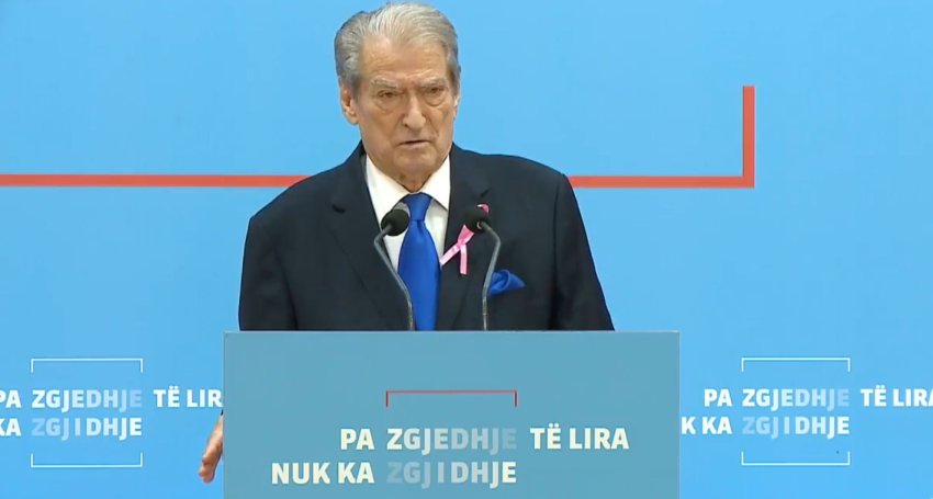 Berisha: Vrasja në sallën e gjyqit, dëshmi e dështimit të Reformës në Drejtësi 2 berisha vrasja ne sallen e gjyqit deshmi e deshtimit te reformes ne drejtesi 68e4fb7503981