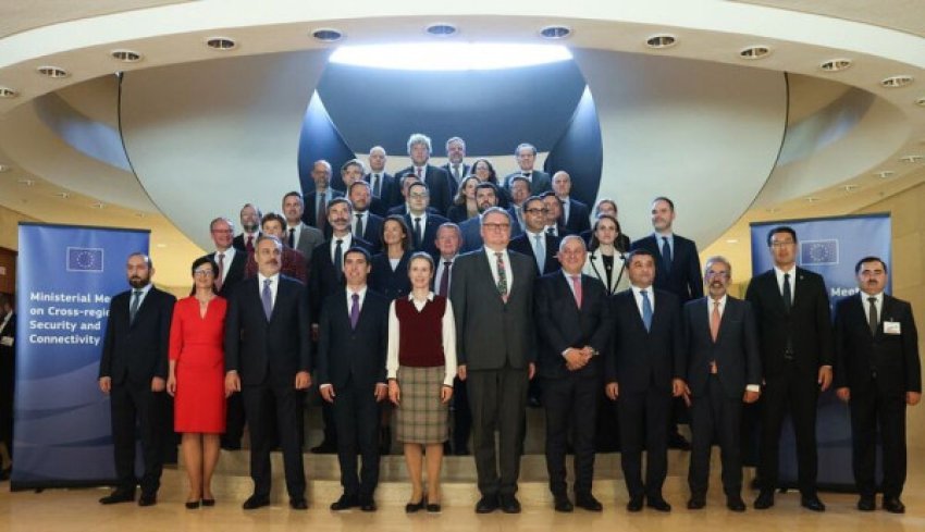 Bullgaria do të lejojë avion e Putin nëpër hapësirën ajrore për takimin me Trump në Budapest 3 bullgaria do te lejoje avion e putin neper hapesiren ajrore per takimin me trump ne budapest 68f7c65360535