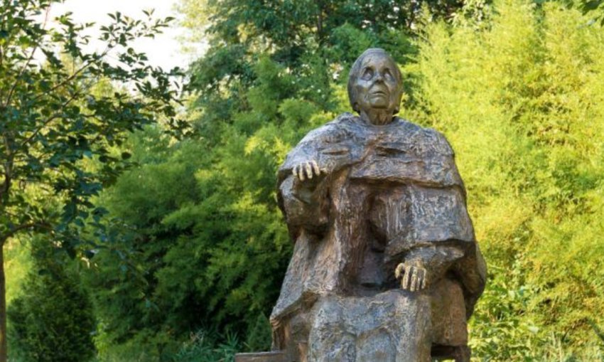 Çfarë parashikon Baba Vanga për vitin 2026? 2 cfare parashikon baba vanga per vitin 2026 68dfd2002058b