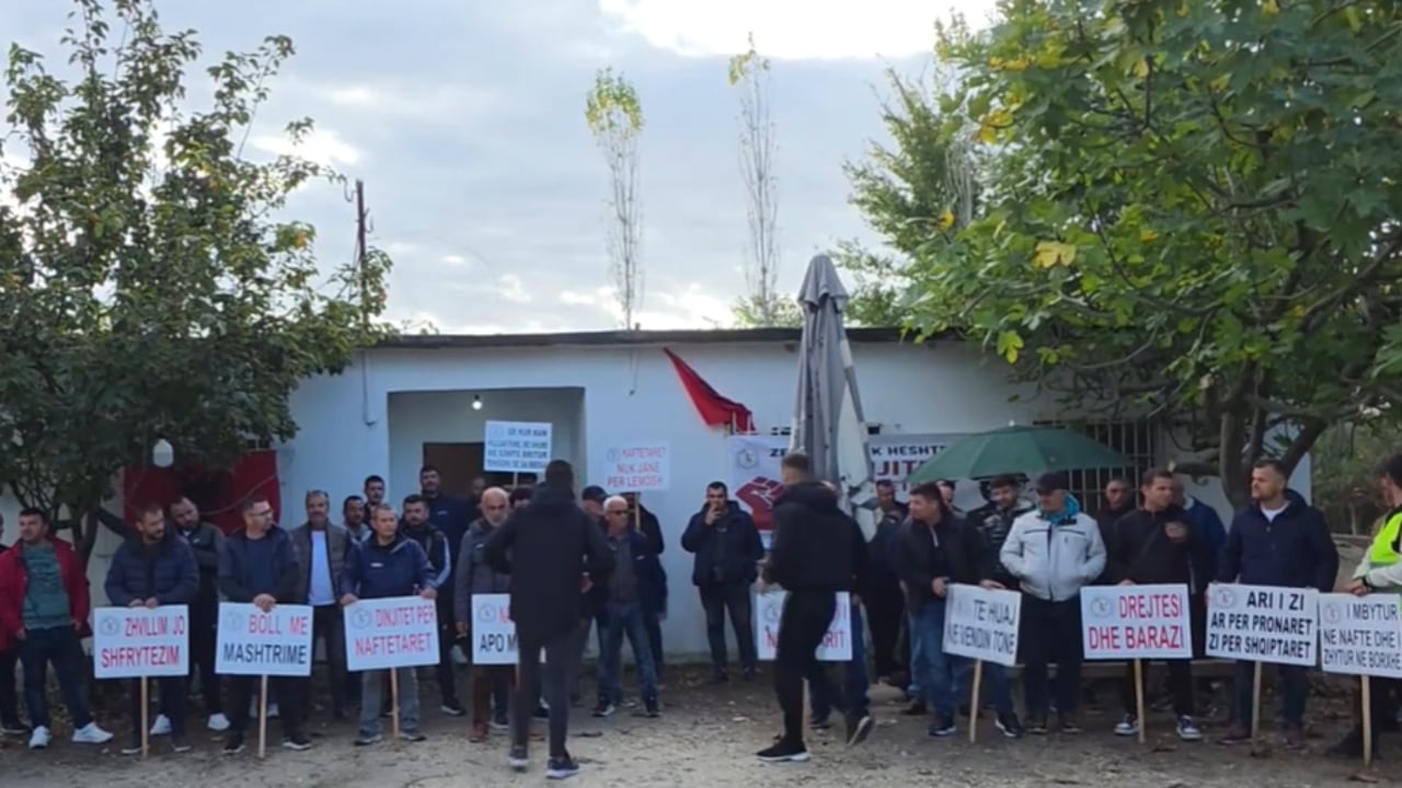 dhjete dite greve urie per pagat naftetaret e marines tubim perpara zyrave te bankers petroleum 68fb66072742b