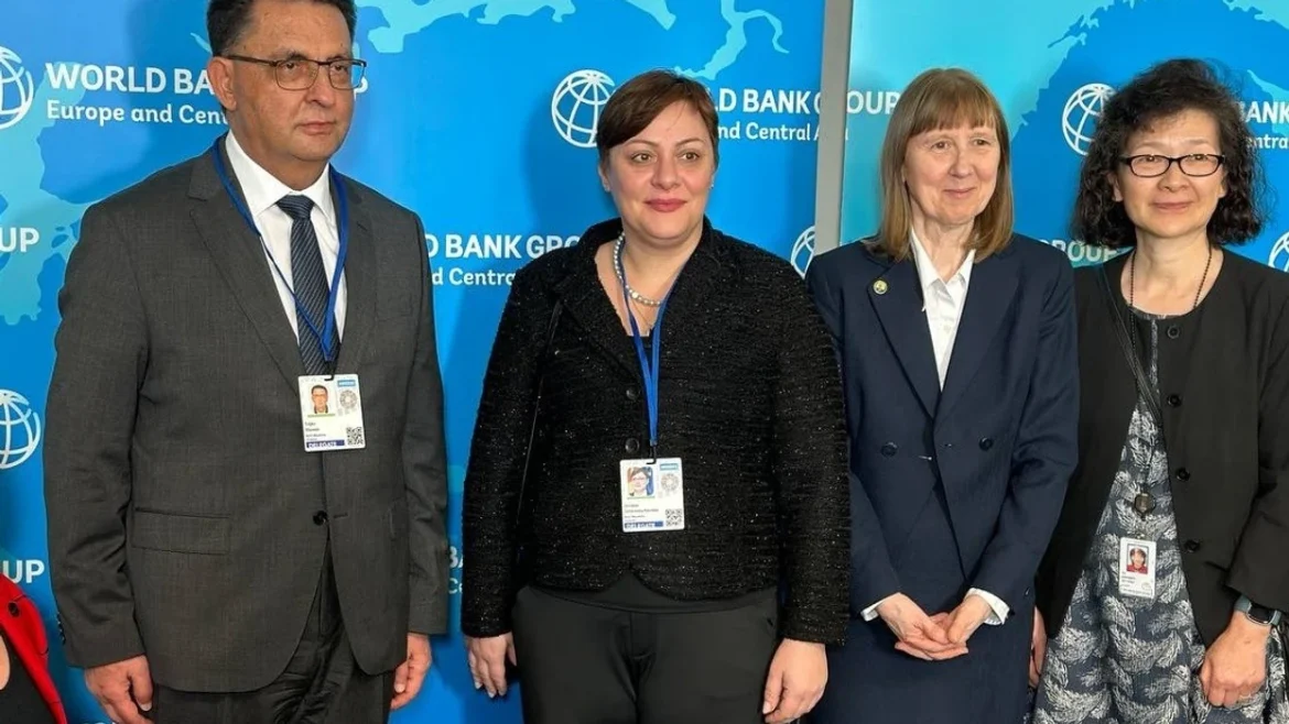 Dimitrieska-Koçoska në Washington: Banka Botërore mbetet partnere e fuqishme në realizimin e reformave dhe përshpejtimin e rritjes ekonomike 1 dimitrieska kocoska ne washington banka boterore mbetet partnere e fuqishme ne realizimin e reformave dhe pershpejtimin e rritjes ekonomike 68f0bacfa1315