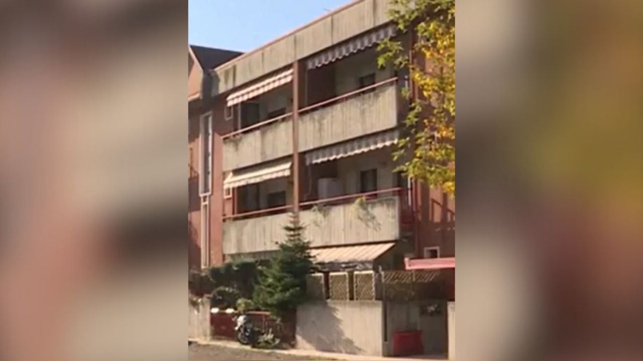 e rende ne itali 41 vjecari brazilian vret me thike ish te dashuren kishte urdher ndalimi nga gjykata pasi e kishte dhunuar vazhdimisht 690156e782dd7