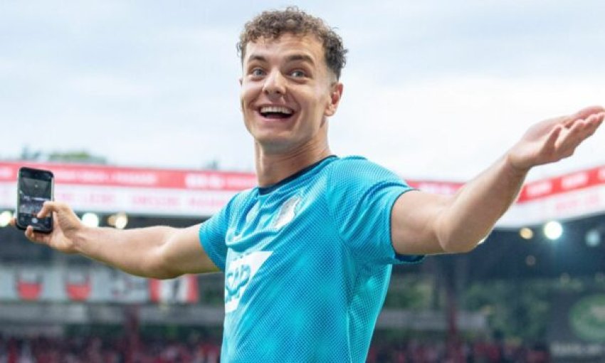 Edhe Bayerni po e monitoron Fisnik Asllanin 3 edhe bayerni po e monitoron fisnik asllanin 68ffca5486bed