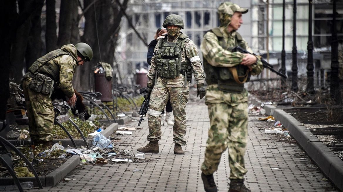 ekzekutime tortura dhe duele gladiatoresh si ne kohen e romakeve ja si ndeshkohen nga komandantet ushtaret rus qe braktisin frontin 6903c1a5bac74