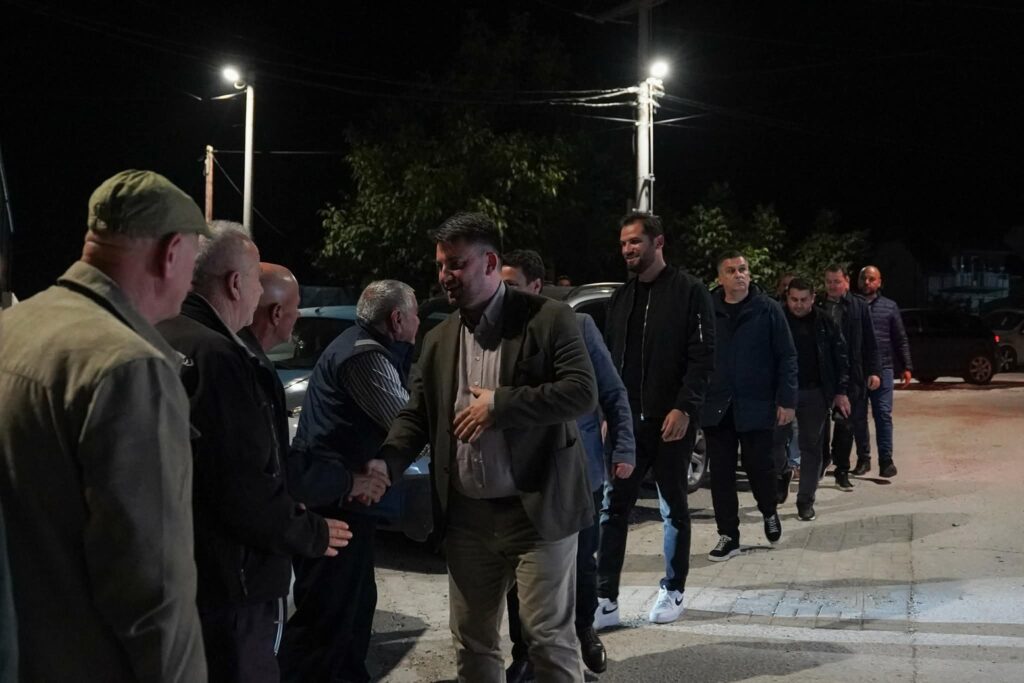 Elmazi: Llaskarca do të ketë shkollë të re, ndryshimi është i pashmangshëm! 2 elmazi llaskarca do te kete shkolle te re ndryshimi eshte i pashmangshem 68eab09274fe0