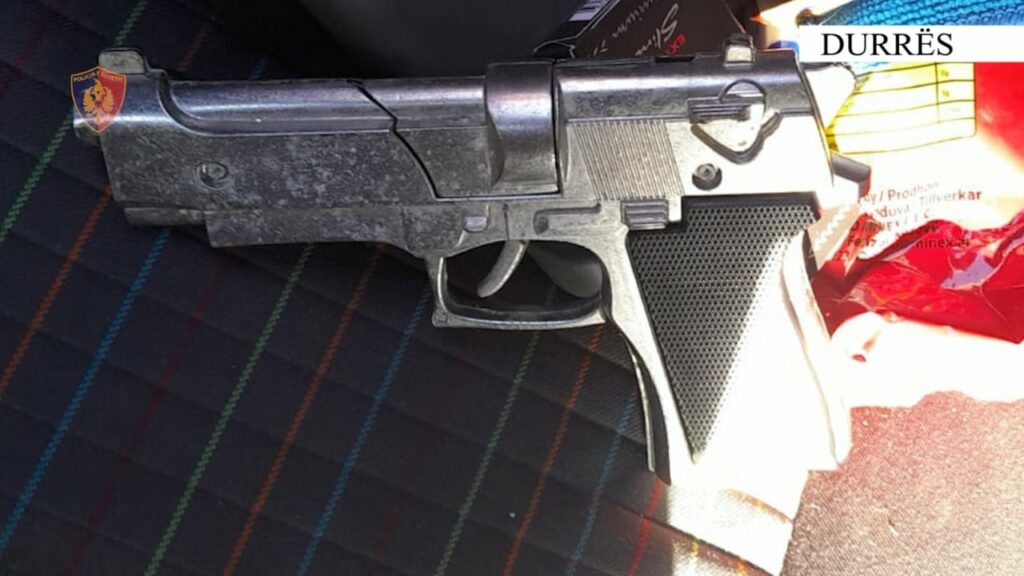 emri kercenoi me arme policin e zones arrestohet 46 vjecari ne durres 690219a42a716
