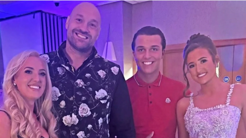 Familja e Tyson Fury e mbështet fejesën e vajzës së tyre në moshën 16-vjeçare: Përputhet me traditat tona 3 familja e tyson fury e mbeshtet fejesen e vajzes se tyre ne moshen 16 vjecare perputhet me traditat tona 68ec999dc707a