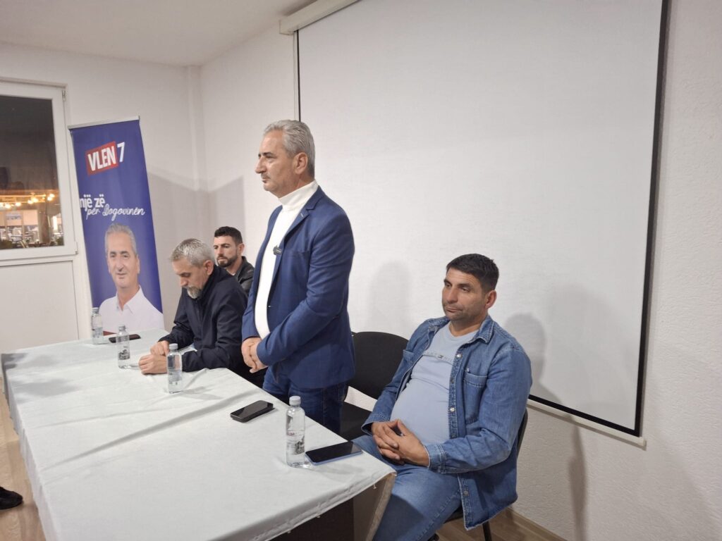 feti abazi ne pallcisht prioritet zgjidhja e ceshtjes se ujit cerdhe dhe salle sportive 68ec16ec418f0