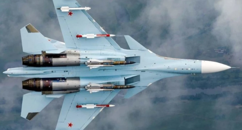 Forcat ruse rrëzojnë aeroplanin e tyre mbi Krimenë e pushtuar ndërsa po tentonin të zmbrapsnin sulmet ukrainase me dronë 3 forcat ruse rrezojne aeroplanin e tyre mbi krimene e pushtuar ndersa po tentonin te zmbrapsnin sulmet ukrainase me drone 68f26434e394a