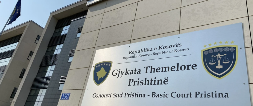 Gjykata urdhëron policinë që Xhelal Sveçla, Fitore Pacolli dhe Salih Zyba të sillen me detyrim në seancë 3 gjykata urdheron policine qe xhelal svecla fitore pacolli dhe salih zyba te sillen me detyrim ne seance 690235260248d