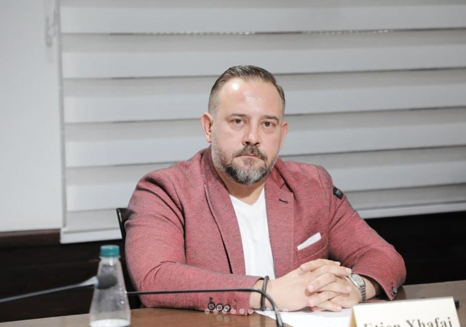 Ish-deputeti i PS emërohet në krye të Postës Shqiptare 2 ish deputeti i ps emerohet ne krye te postes shqiptare 690235c34bbaf