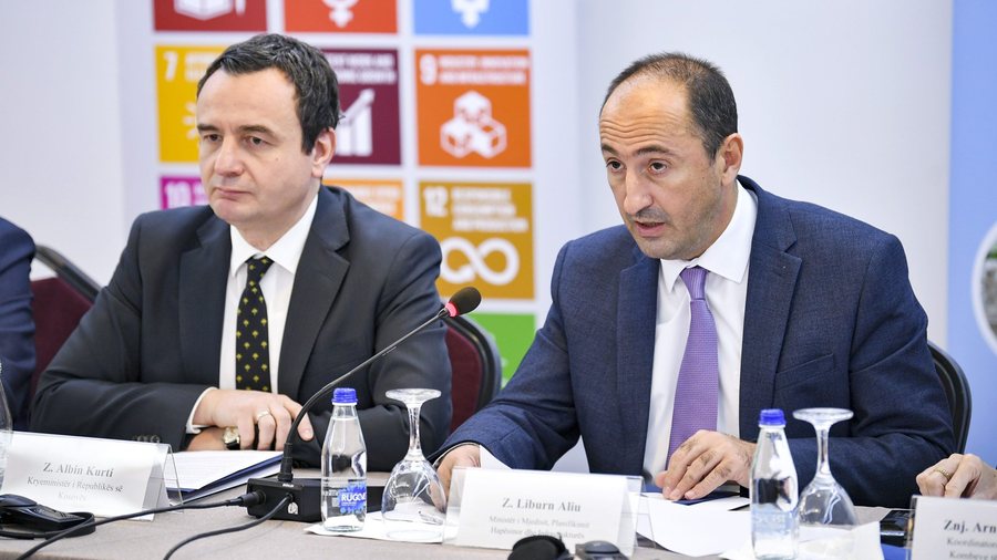 Ish-ministri i qeverisë “Kurti 2” emërohet drejtor i Portit të Durrësit 2 ish ministri i qeverise kurti 2 emerohet drejtor i portit te durresit 68ff7bd37bdbc