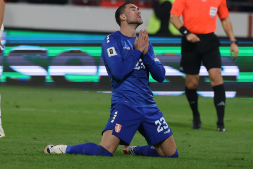 “Isha i çmendur”, Vlahoviç tregon prapaskenën në dhomën e zhveshjes dhe sulmon shokët te Serbia 2 isha i cmendur vlahovic tregon prapaskenen ne dhomen e zhveshjes dhe sulmon shoket te serbia 68eb5b144815e