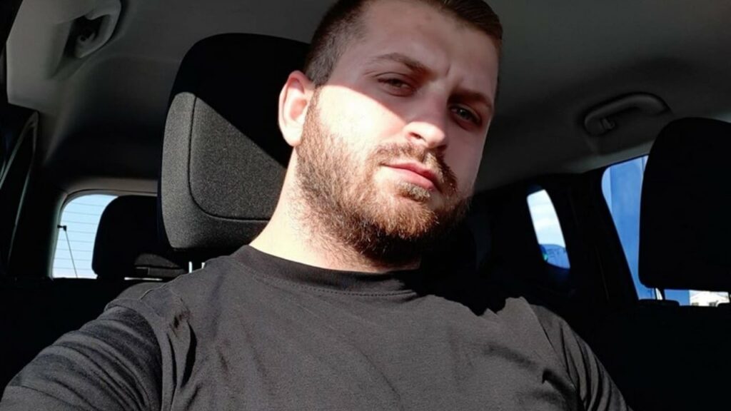 jam keq o babe mkane gjujt babai i andi malokut deshmon ne gjkko perplaset me te akuzuarin po mua pse doje te me vrisje 68dfeec8591a6