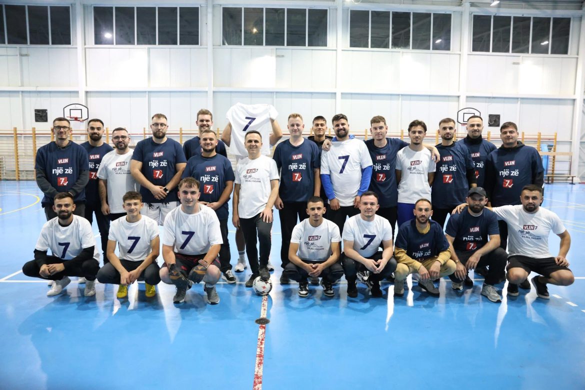 Kasami: Bashkimi, shoqërimi dhe energjia rinore janë forca më e madhe që ka Tetova! 1 kasami bashkimi shoqerimi dhe energjia rinore jane forca me e madhe qe ka tetova 68df26ded7ee7