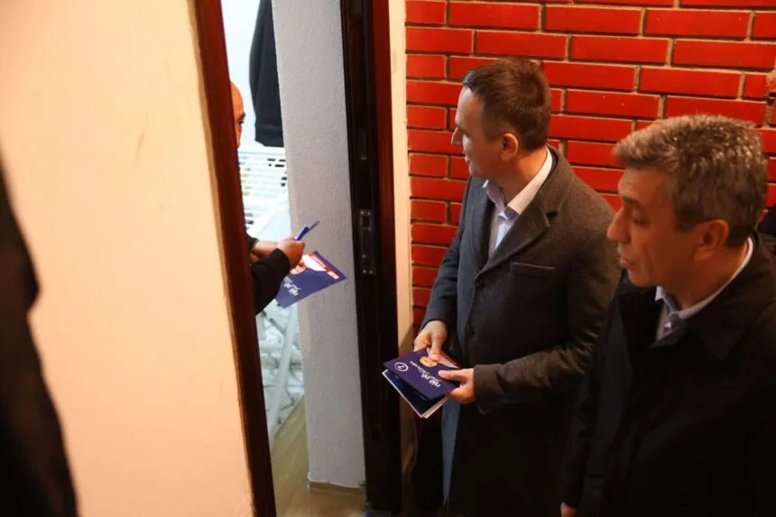 kasami dhe mexhiti trokitin dere me dere ne tetove qytetaret po e perqafojne vizionin tone 6903d931d85e3