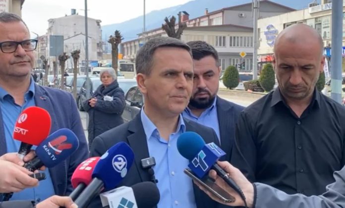 Kasami premton ti rregullojë për katër vite të gjitha bulevardet e qytetit të Tetovës 3 kasami premton ti rregulloje per kater vite te gjitha bulevardet e qytetit te tetoves 68eacc13b34c7