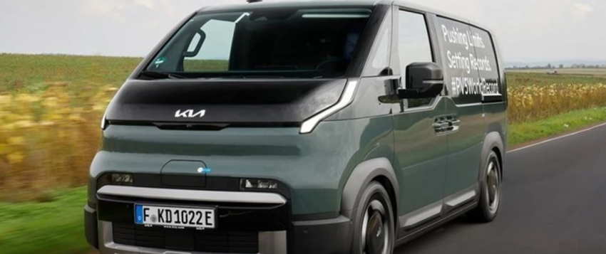 kia pv5 thyen rekordin guinness per distancen me nje karikim te vetem 690154f13c3b0