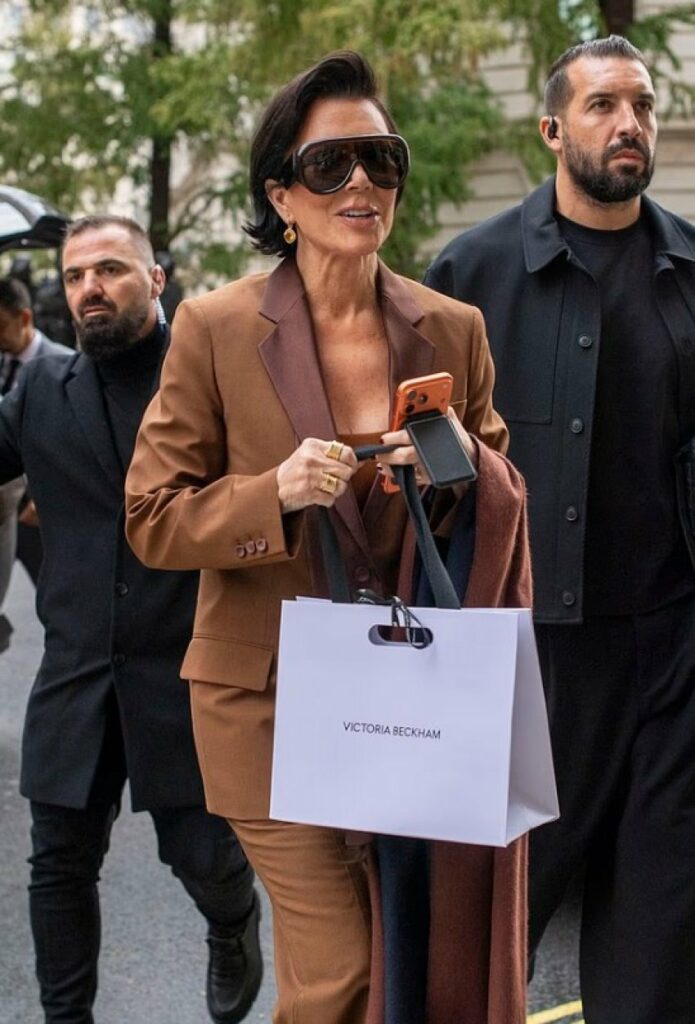 kris jenner shfaq elegance te thjeshte ne londer pas festes se kim kardashian 68fbdef81430a