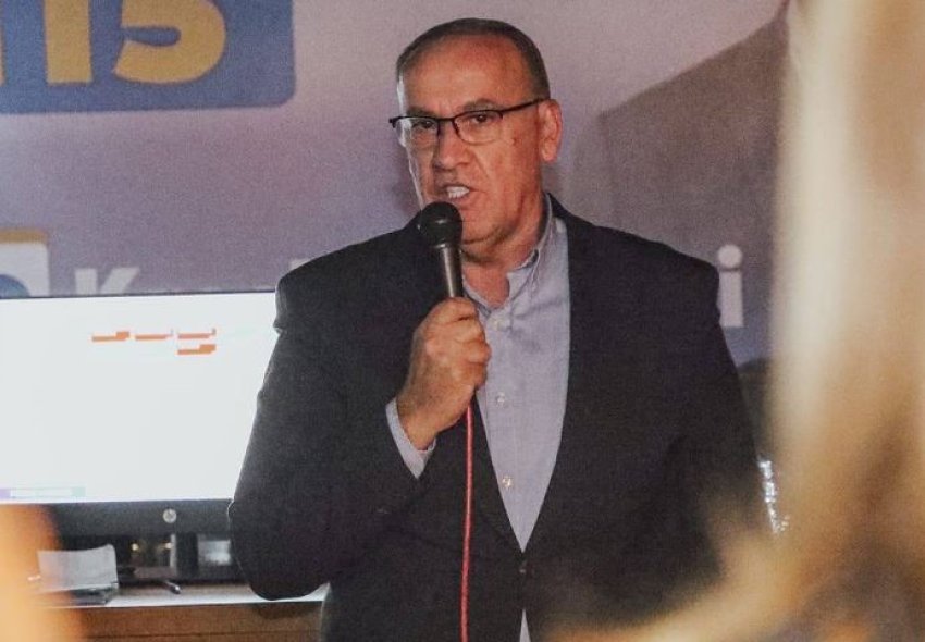 Kupina para qytetarëve të Prishtinës: Na mikpritët siç i ka hije traditës tonë 2 kupina para qytetareve te prishtines na mikpritet sic i ka hije tradites tone 68ea9e3009cee