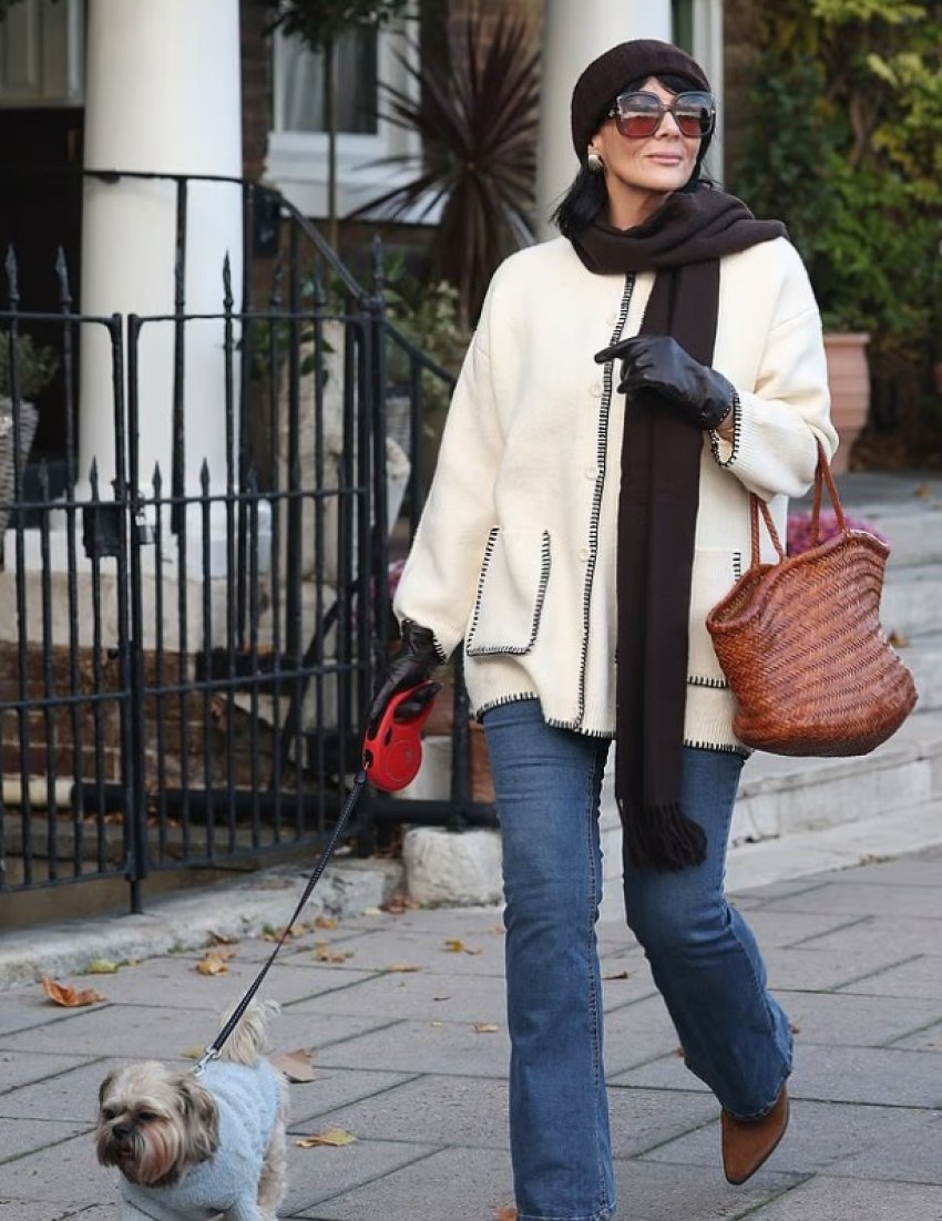 martine mccutcheon e falimentuar shfaqet ne publik pas ndarjes shetit qenin e saj te dashur ne surrey 69009856b76aa