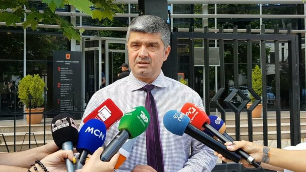 mashtrim me prokure i mori parate nga llogaria e te burgosurit nen hetim avokati arben lena 68ef88833a226