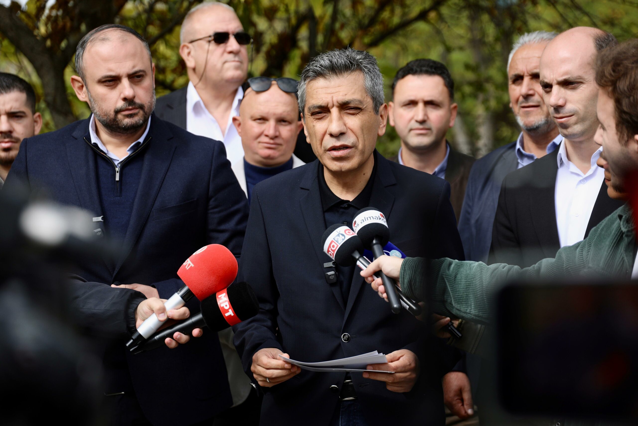 mexhiti realizon premtimin ndaj banoreve te batinces fillon ndertimi i rrethimit te deponise drislla 68efa23129723