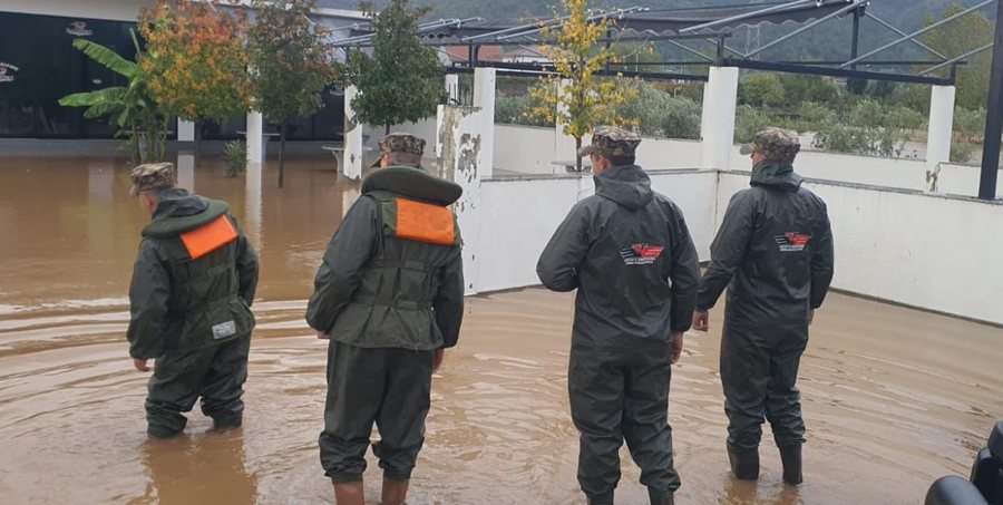 Ministria e Mbrojtjes reagon mbi situatën nga moti i keq 2 ministria e mbrojtjes reagon mbi situaten nga moti i keq 68fe6294d9875