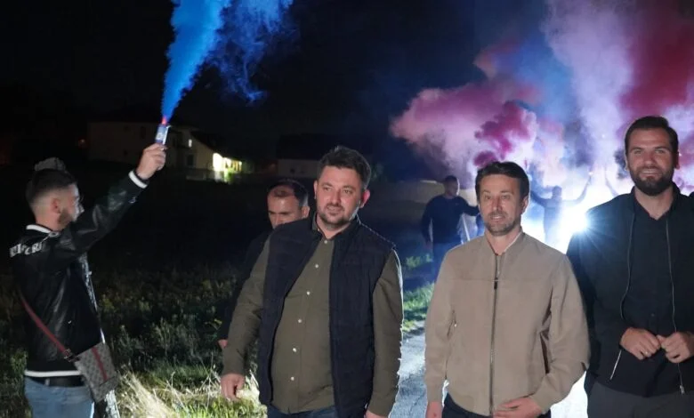 muhamed elmazi me falimenderim te posacem per bashkvendadit e tij 68f671f450bde