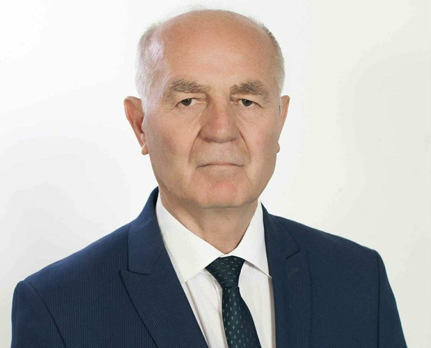 ndahet nga jeta veterani i uck se rafiz sejdiu 68f8e6703d8b1