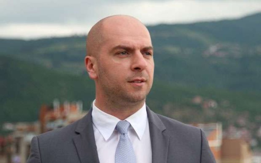 ne jemi ushtaret e vucicit kelmendi reagon ashper veper e rende penale ku je prokurori speciale 68e177e0f3c6b